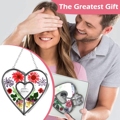 I Love You Heart Sun Catchers Suncatcher Ornament Heart Suncatcher Wind Chime with Pressed Flower Heart Embedded in Glass Love Window Hangings Birthdays Christmas Mothers Day Gift